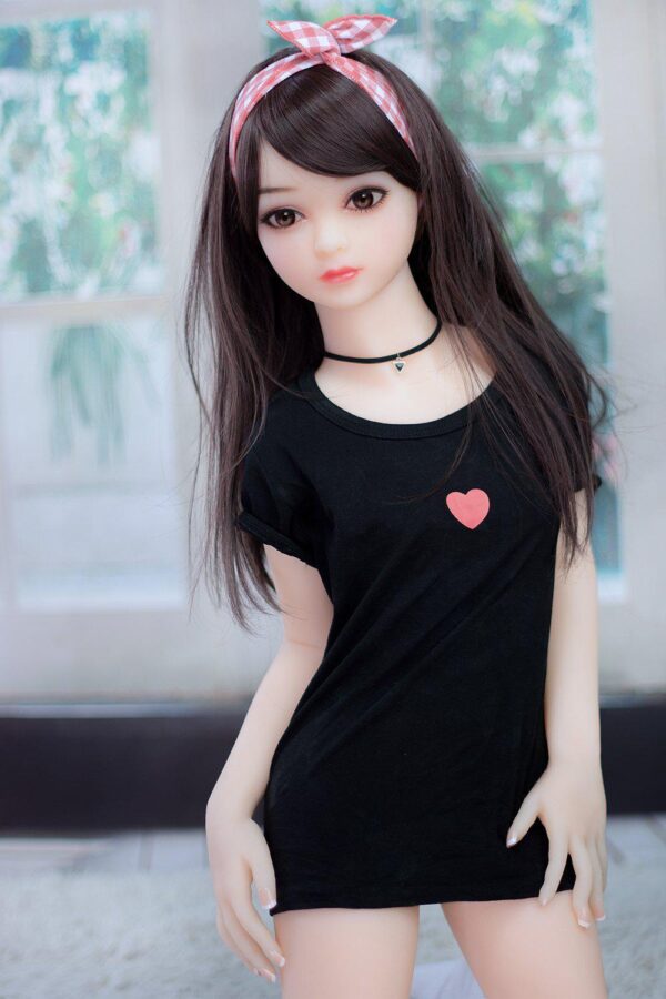 Dacey – Flat Chest Adorable Mini Sex Doll