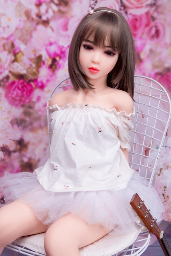 Macy – Short Hair Cutie Mini Sex doll