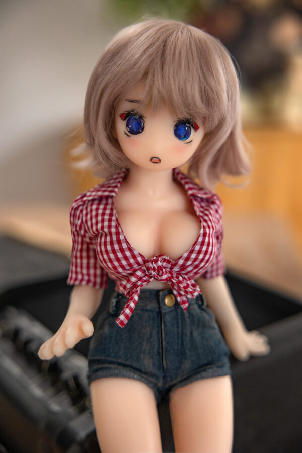 Delores – 1ft3(40cm) Big Breast Cute Amine Figure